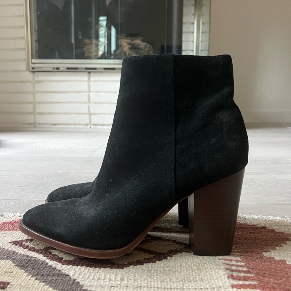 Sam Edelman | Suede Booties | Size 10.5 | Black